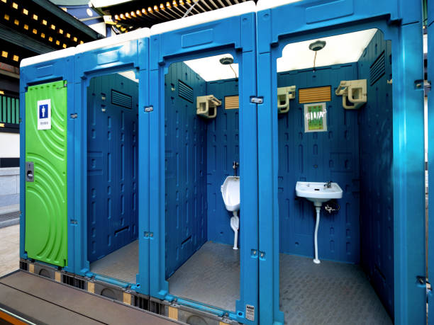 Best Portable restroom trailer rental  in Hawaiian Beaches, HI